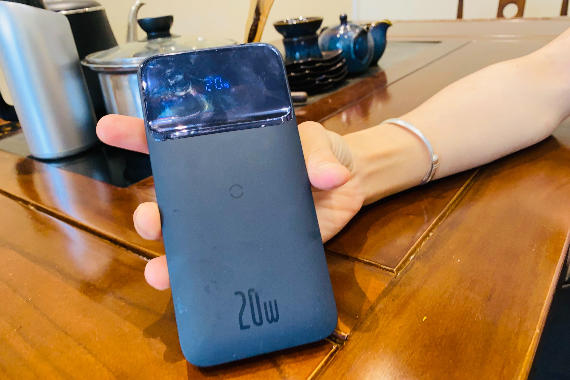 iPhone12ûĵһ߿ƶԴ˼nice