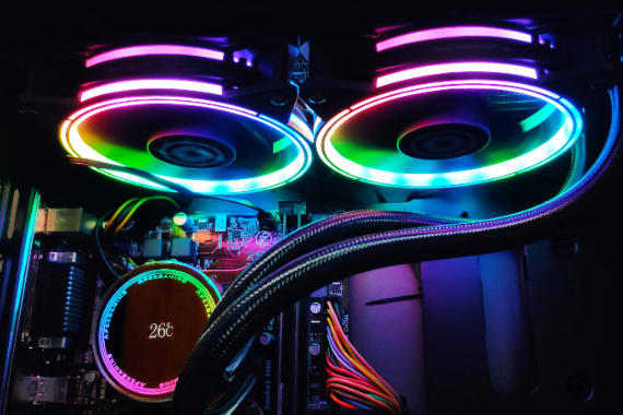 ¶ȰյסPWMͷԣȵ羺TITAN 240 PROˮװ