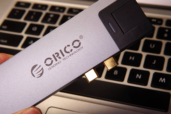 娱乐办公的多面手，ORICO八合一扩展坞高效又实用