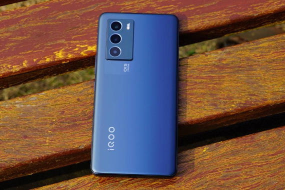 ϷպͿ䣬ȫҪiQOO Neo5S 