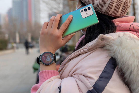 ֻ˶ɣvivo WATCH 2ֱ