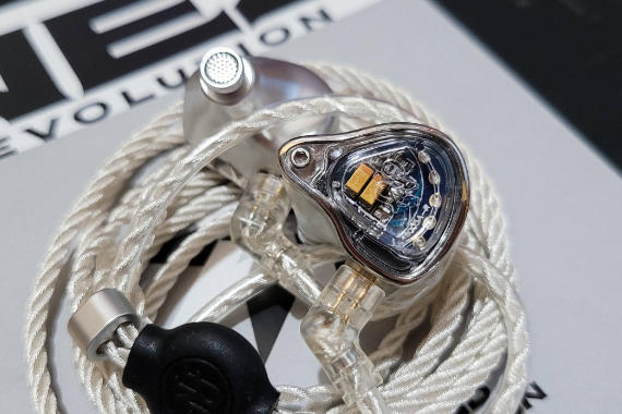 裬ڶNF Audio NE4 Evolution͸̽