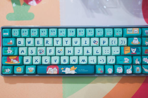618ʲôС̶̼ƿ͸Ů