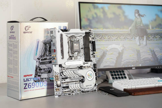 һ㣬ֵܽԱ߲ʺiGame Z690D5 Ultra V20飡