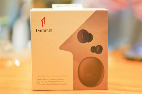 618ɻȱ1MORE ComfoBuds Mini