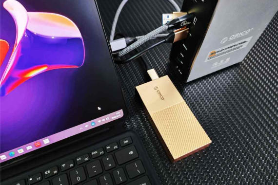 40Gbps׵3-4USB 4ƶ̬Ӳ̺в