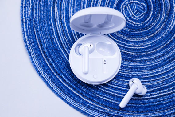 OPPO Enco W31飺ӵ߶ԼʱĲ