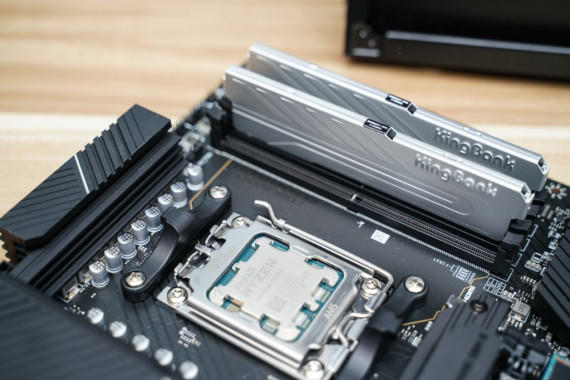 ƵDDR5ڴ棬ٴ6000MHz32GBһƵܴ