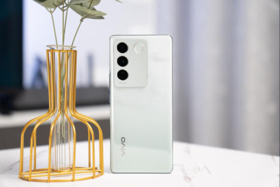 籡vivoS16pro