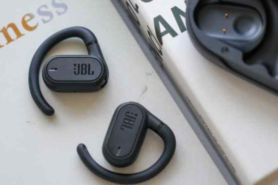 JBL SOUNDGEAR SENSE߸е֮