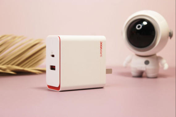 һԭװSUPERVOOC 100W˫ڳ,ų͹