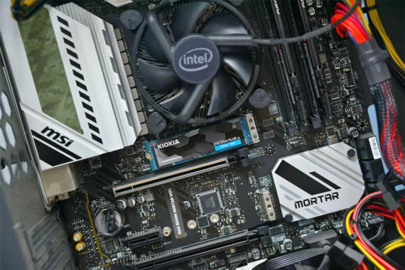 1GB4ëǮSD10 PCIe4.0 SSD㳩Ϸ칫
