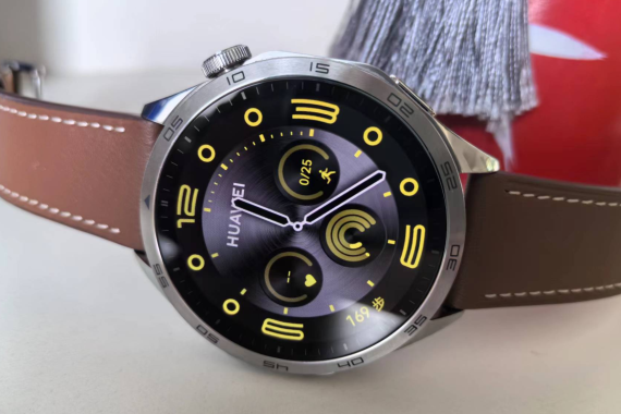 ΪWATCH GT4֮飺ʵʱвȫֱ