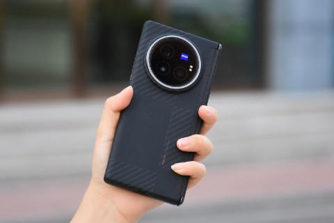 ɫ˫ϵбǣvivo X Fold3 Proᱡս