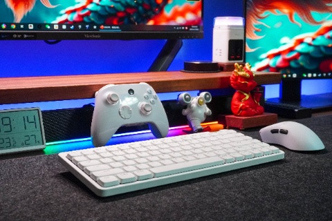 Ⱥۼ۵һ룬LofreeС˳ഺ氫̫̿ˣ