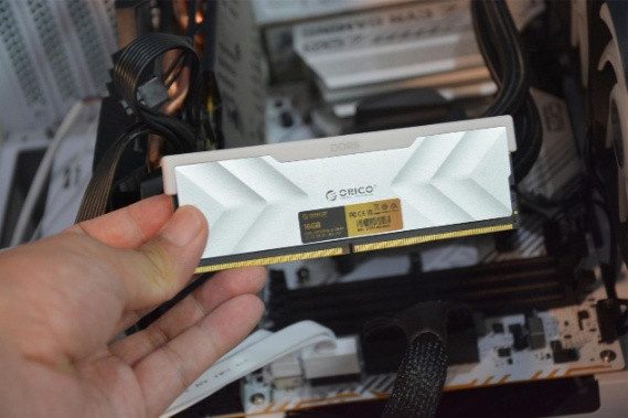 ʵʿM-dieԭDDR5ڴ6400MHz